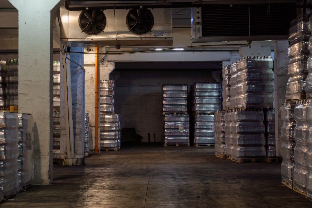 Storage in a warm warehouse